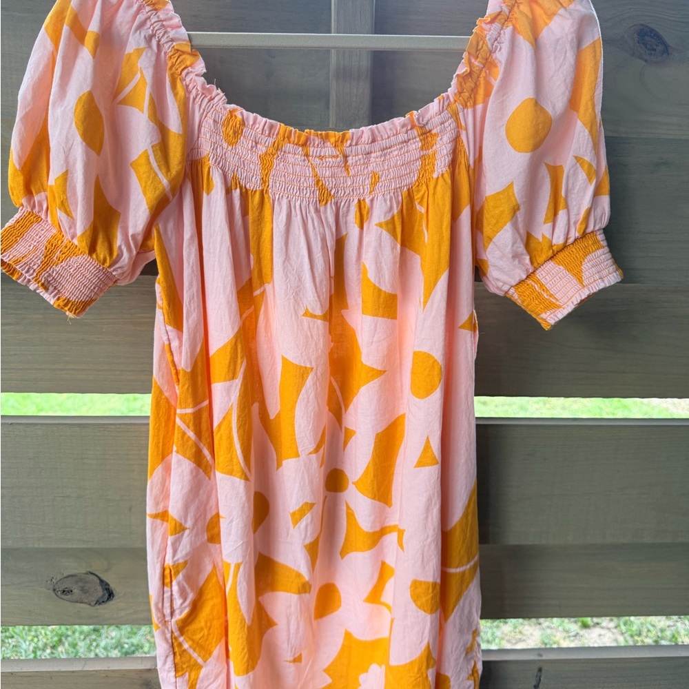 Free People Mila Printed Tangerine Combo Off Shoulder Smocked Mini Dress size M - Picture 3 of 5